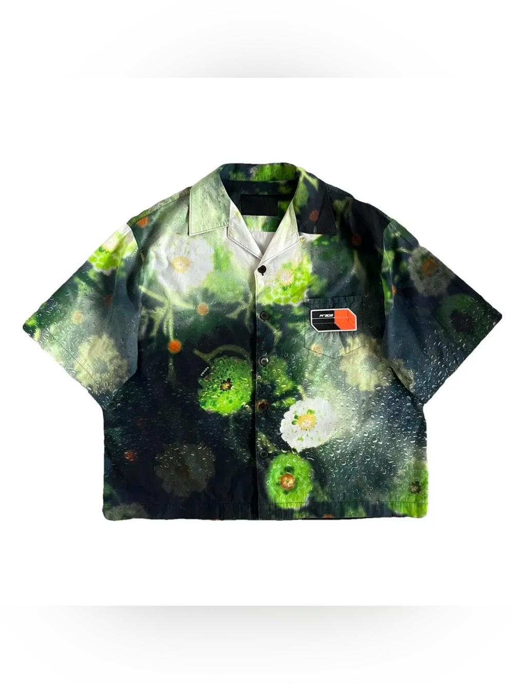 PRADA 2018 RARE Liquid
Hydrangea Bowling Shirt Short Sleeve